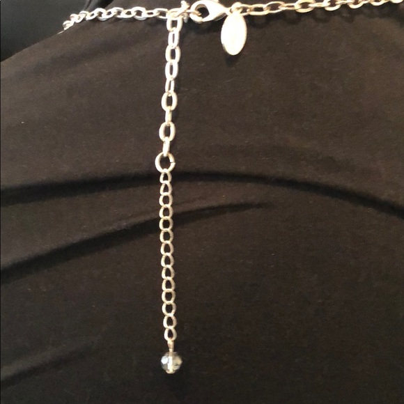 WHBM EUC Necklace - Picture 4 of 5